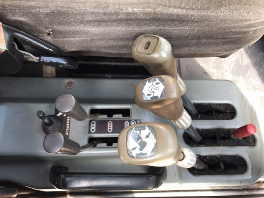 ขายรถเครน KATO KR-10H-LII (ขนาด 10 ตัน) รถนอกนำเข้าจากญี่ปุ่น สภาพสวยพร้อมใช้ มีVDOการทำงานครับ