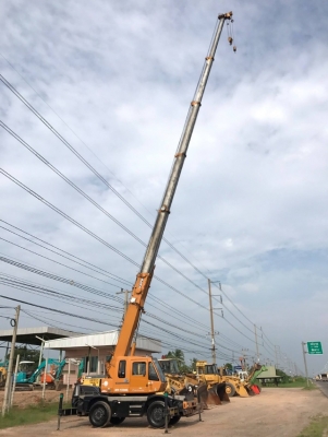 ขายรถเครน KATO KR-10H-LII (ขนาด 10 ตัน) รถนอกนำเข้าจากญี่ปุ่น สภาพสวยพร้อมใช้ มีVDOการทำงานครับ