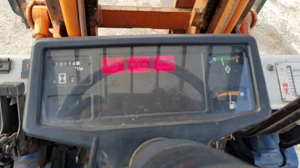 ขายด่วนรถยก TOYOTAชั่วโม่งทำงานน้อย 5FG15ยก1.5ตันเสาสูง3เมตรรถนอกนำเข้ายังไม่เคยใช้งานในเมืองไทยเลย