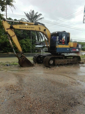 รถแบคโฮ KOMATSU PC 100 - 3. สนใจติดต่อ 081 - 6079515