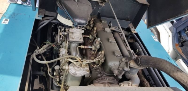 ขายด่วนรถยกดีเซลKOMATSU FD-35 ยก4ตันยกสูง3เมตรยกจริงให้ดูเกียรออโต้แรงดีมากรถนอกเพิ่งนำเข้ามายังไม่เคยใช้งานในเมืองไทยเลย