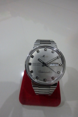 นาฬิกา Mido ชาย Auto รุ่น Commander 8279 เรือนเงิน ของแท้ สภาพดี ส่งฟรี นาฬิกา Mido ชาย Auto รุ่น Commander 8279 เรือนเงิน ของแท้ สภาพดี ส่งฟรี