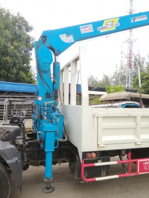 6 ล้อกลาง (ติดเครน) *EURO.3* HINO (ซีรีย์500) FC9J 175 แรงม้า*คอมมอนเรว* ยาว 5.50 ม.* รถสวยเดิมทั้งคัน * รถห้างแท้ * มีเล่มพร้อมโอน *