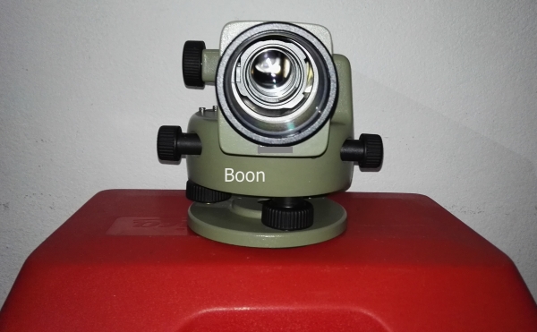 ขายกล้องระดับมือสอง  LEICA NA2 32X สภาพ95\%