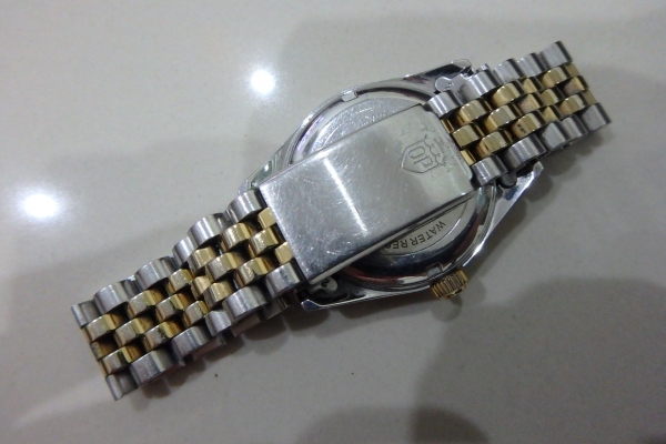 นาฬิกา OP ชาย หน้าทอง รุ่น Sapphire 87322-616 Boy Size เรือน2กษัตริย์ ของแท้ สภาพดี ส่งฟรี นาฬิกา OP ชาย หน้าทอง รุ่น Sapphire 87322-616 Boy Size เรือน2กษัตริย์ ของแท้ สภาพดี ส่งฟรี