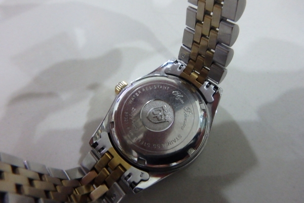 นาฬิกา OP ชาย หน้าทอง รุ่น Sapphire 87322-616 Boy Size เรือน2กษัตริย์ ของแท้ สภาพดี ส่งฟรี