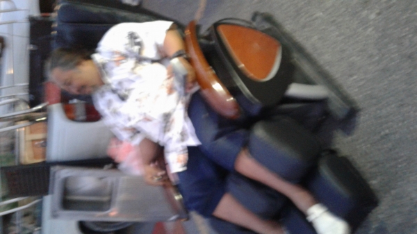 เก้าอี้นวดไฟฟ้า เก้าอี้นวดไฟฟ้า