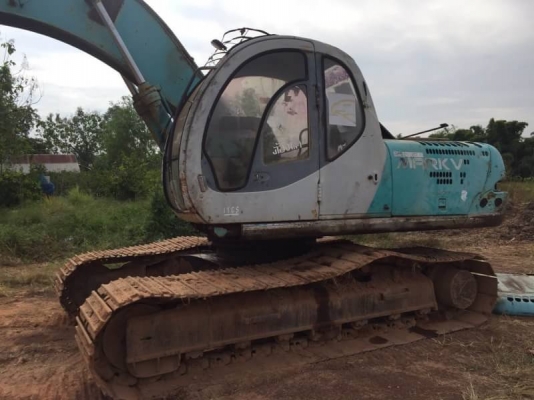 ขาย 565,000 บาท KOBELCO SK200 MARK 5 ธรรมดา เครื่องดี ปั้มแรง โช่หนา เอวแน่น ไฟฟ้าครบ เอกสารเล่มทะเบียน  รถอยู่  จ.นครพนม โทร&amp;ไอดีไลน์ 0610710295