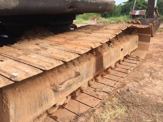 ขาย 565,000 บาท KOBELCO SK200 MARK 5 ธรรมดา เครื่องดี ปั้มแรง โช่หนา เอวแน่น ไฟฟ้าครบ เอกสารเล่มทะเบียน  รถอยู่  จ.นครพนม โทร&amp;ไอดีไลน์ 0610710295