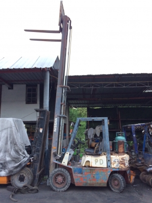 ขาย โฟรคลิฟท์ นิสัน 2ตัน เบนซิลติดแก๊ส เสา 6 เมตร