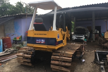 ขายแทร็กเตอร์D2-6 PL สไลด์3ทิศทาง สภาพสวยพร้อมใช้งาน เครื่องดีช่วงล่างดี ใบแทร็กเต็ม ราคาต่อรองคุยกันได้ โทร0616613023