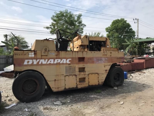 ขายเหมา 3 คัน 755,000 บาท รถบดล้อยาง 7 ล้อ DYNAPAC CP221 สภาพพอใช้ เครื่องดี เกียร์ดี เอกสารเล่มทะเบียน  รถอยู่ จ.ปทุมธานี โทร&amp;ไอดีไลน์ 0610710295