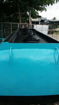 ถังน้ำมันมือสอง ขัดล้างทำสีใหม่ ของเข้าหลายใบครับ สนใจติดต่อได้นะครับ สวยกิ้งหลายใบเลยครับ