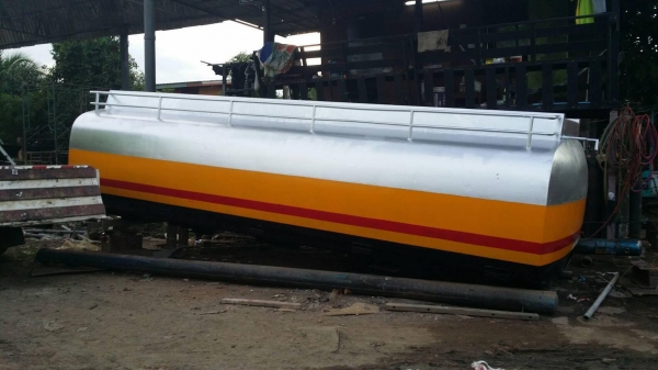 ถังสวยมากครับ เพิ่งขัดล้างทำสีใหม่ 18,000 ลิตร ขาย 125,000.- มาดูที่ร้านได้เลยครับ ถังสวยมากครับ เพิ่งขัดล้างทำสีใหม่ 18,000 ลิตร ขาย 125,000.- มาดูที่ร้านได้เลยครับ