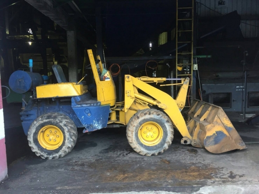 ฝากขายด่วนๆครับ รถตักล้อยางขนาดเล็ก ****165000****