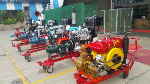 ขายเครื่องสูบนํ้า KUBOTA ER-170-NB2 23 แรง 2 สูบ