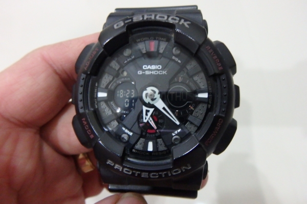 นาฬิกา CASIO G-shock รุ่น GA-120-1ADR สีดำ ของแท้ มือสอง สภาพใหม่ ส่งฟรี