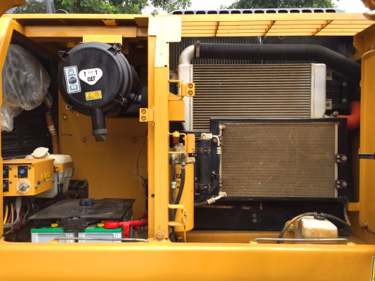 ขายรถแบ็คโฮ CAT 320D GC รุ่นประหยัดน้ำมัน ใช้งานเพียง4 พันชั่วโมง สภาพนางฟ้า