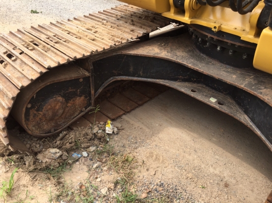 ขายรถแบ็คโฮ CAT 320D GC รุ่นประหยัดน้ำมัน ใช้งานเพียง4 พันชั่วโมง สภาพนางฟ้า