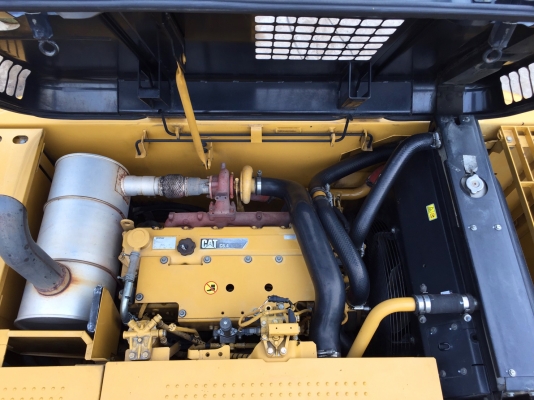 ขายรถแบ็คโฮ CAT 320D (Japan) บูมยาว 8 พันชั่วโมง สภาพดีพร้อมใช้งาน