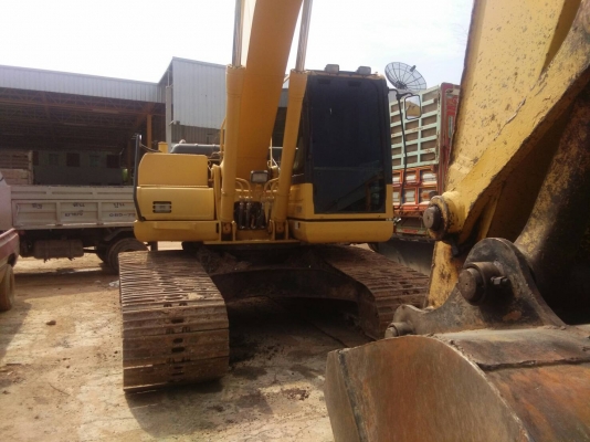 ขายรถแบ็คโฮ KOMATSU PC200-8 ใช้งาน 8 พันชั่วโมง สภาพดี พร้อมลงงาน