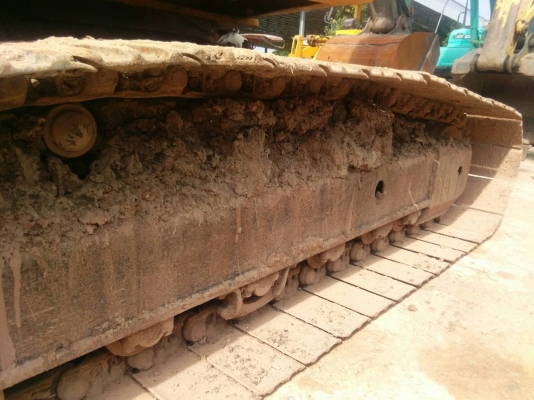 ขายรถแบ็คโฮ KOMATSU PC200-8 ใช้งาน 8 พันชั่วโมง สภาพดี พร้อมลงงาน