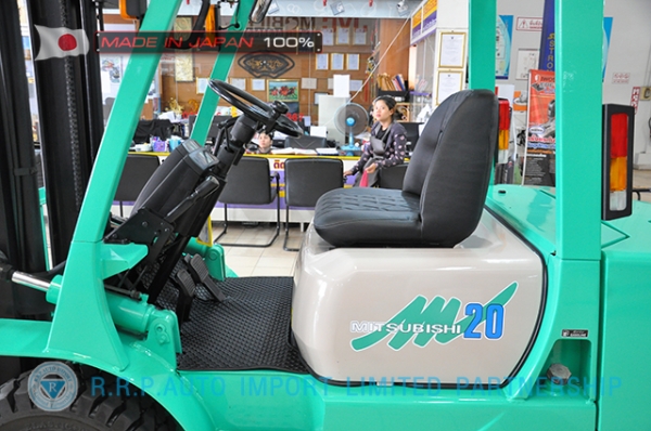 ขายรถโฟล์คลิฟท์มือสอง MITSUBISHI รุ่น KFG20-05372 นำเข้าจากประเทศญี่ปุ่น 100\% ไม่เคยใช้งานในไทย