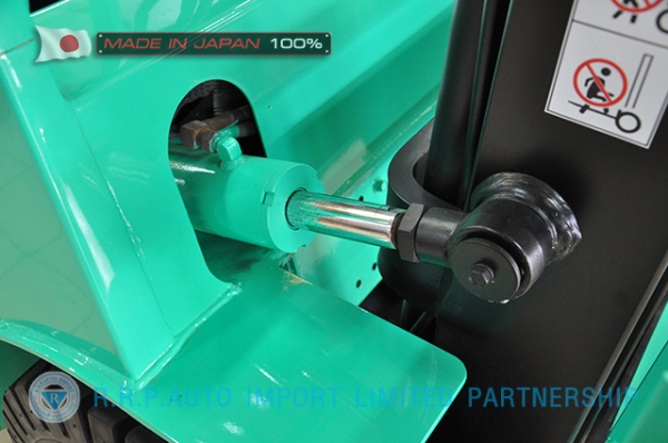 ขายรถโฟล์คลิฟท์มือสอง MITSUBISHI รุ่น KFG20-05372 นำเข้าจากประเทศญี่ปุ่น 100\% ไม่เคยใช้งานในไทย