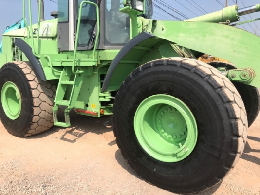 ขายรถตักล้อยาง HITACHI ZW220 (เทียบเท่า WA380-6) รถนอกนำเข้าเองจากญี่ปุ่น สภาพสวยพร้อมใช้งาน มีVDOการทำงานครับ ขายรถตักล้อยาง HITACHI ZW220 (เทียบเท่า WA380-6) รถนอกนำเข้าเองจากญี่ปุ่น สภาพสวยพร้อมใช้งาน มีVDOการทำงานครับ