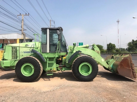 ขายรถตักล้อยาง HITACHI ZW220 (เทียบเท่า WA380-6) รถนอกนำเข้าเองจากญี่ปุ่น สภาพสวยพร้อมใช้งาน มีVDOการทำงานครับ ขายรถตักล้อยาง HITACHI ZW220 (เทียบเท่า WA380-6) รถนอกนำเข้าเองจากญี่ปุ่น สภาพสวยพร้อมใช้งาน มีVDOการทำงานครับ