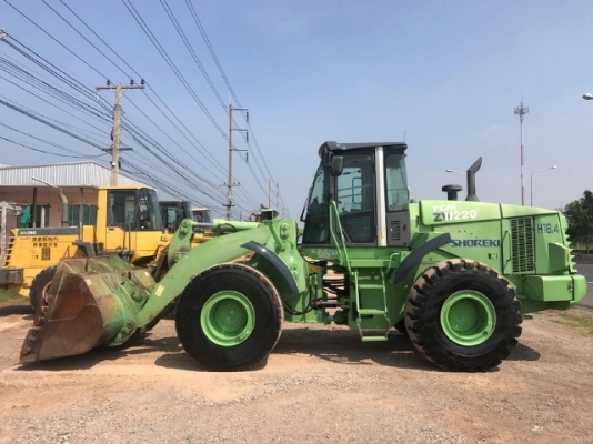 ขายรถตักล้อยาง HITACHI ZW220 (เทียบเท่า WA380-6) รถนอกนำเข้าเองจากญี่ปุ่น สภาพสวยพร้อมใช้งาน มีVDOการทำงานครับ ขายรถตักล้อยาง HITACHI ZW220 (เทียบเท่า WA380-6) รถนอกนำเข้าเองจากญี่ปุ่น สภาพสวยพร้อมใช้งาน มีVDOการทำงานครับ