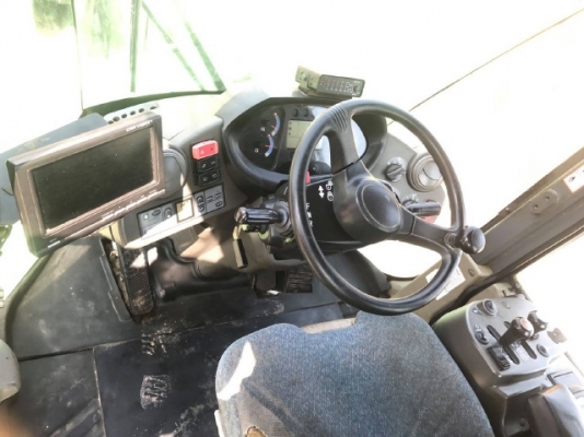 ขายรถตักล้อยาง HITACHI ZW220 (เทียบเท่า WA380-6) รถนอกนำเข้าเองจากญี่ปุ่น สภาพสวยพร้อมใช้งาน มีVDOการทำงานครับ ขายรถตักล้อยาง HITACHI ZW220 (เทียบเท่า WA380-6) รถนอกนำเข้าเองจากญี่ปุ่น สภาพสวยพร้อมใช้งาน มีVDOการทำงานครับ