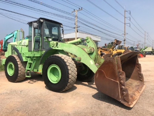 ขายรถตักล้อยาง HITACHI ZW220 (เทียบเท่า WA380-6) รถนอกนำเข้าเองจากญี่ปุ่น สภาพสวยพร้อมใช้งาน มีVDOการทำงานครับ ขายรถตักล้อยาง HITACHI ZW220 (เทียบเท่า WA380-6) รถนอกนำเข้าเองจากญี่ปุ่น สภาพสวยพร้อมใช้งาน มีVDOการทำงานครับ