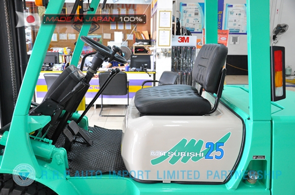 ขายรถโฟล์คลิฟท์มือสอง MITSUBISHI รุ่น KFG25-55065 นำเข้าจากประเทศญี่ปุ่น 100\% ไม่เคยใช้งานในไทย