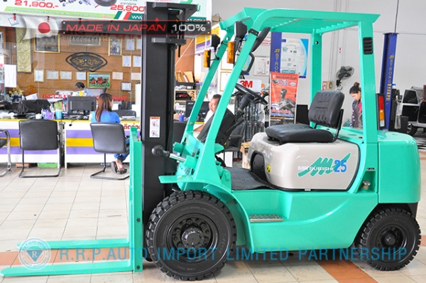 ขายรถโฟล์คลิฟท์มือสอง MITSUBISHI รุ่น KFG25-55065 นำเข้าจากประเทศญี่ปุ่น 100\% ไม่เคยใช้งานในไทย