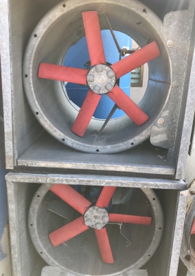 ขายพัดลมท่อดูด-เป่าอากาศ ขนาด 0.5HP. 380V สภาพสวย หมุนนิ่ม พร้อมใช้งาน มี 3ตัวครับ