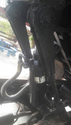 รถอีซูซู 6 ล้อดั้ม NPR 115 แรงม้า. ปี 37. สนใจติดต่อ 081 - 6079515