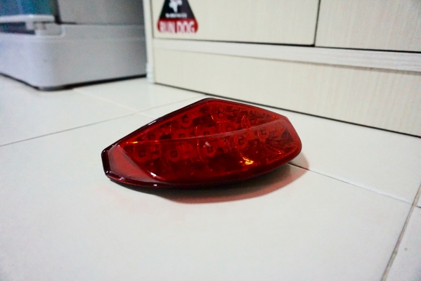 ขายไฟท้ายเดิม DUCATI MONSTER 795/796 แท้