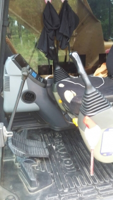 ขายรถแบ็คโฮ KOMATSU PC200-8 สเปคญี่ปุ่นแท้ แน่นทุกระบบ