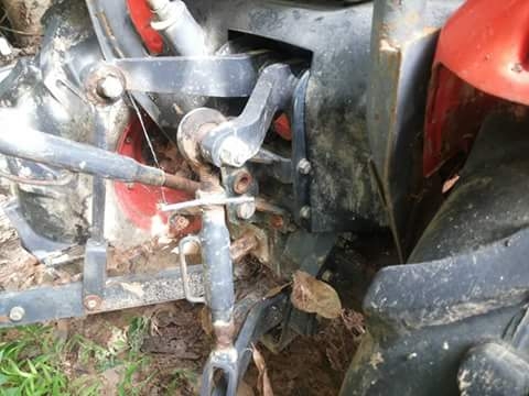 ขายตามสภาพรถไถ14แรงผาลหลังพร้อมโรต้ารีตราช้าง ขายตามสภาพรถไถ14แรงผาลหลังพร้อมโรต้ารีตราช้าง