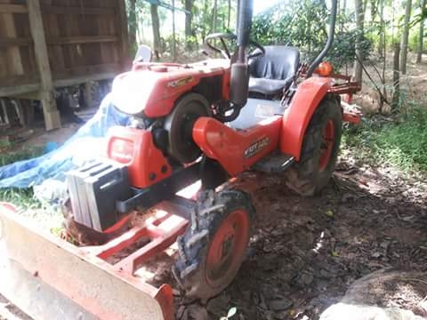 ขายตามสภาพรถไถ14แรงผาลหลังพร้อมโรต้ารีตราช้าง ขายตามสภาพรถไถ14แรงผาลหลังพร้อมโรต้ารีตราช้าง