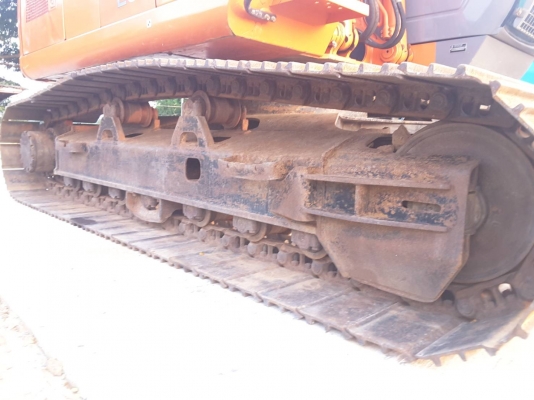 ขาย!! >>> Hitachi Zx200 รุ่น 1 สภาพสวยเต็ม 6,700 ชั่วโมง <<<  เบอร์ติดต่อ 098-7155789 086-4631102