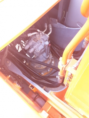 ขาย!! >>> Hitachi Zx200 รุ่น 1 สภาพสวยเต็ม 6,700 ชั่วโมง <<<  เบอร์ติดต่อ 098-7155789 086-4631102