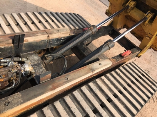 ขายรถบรรทุกอเนกประสงค์ MOROOKA MST-2300 กระบะดั้ม รถนอกนำเข้าจากญี่ปุ่น สภาพสวยพร้อมใช้