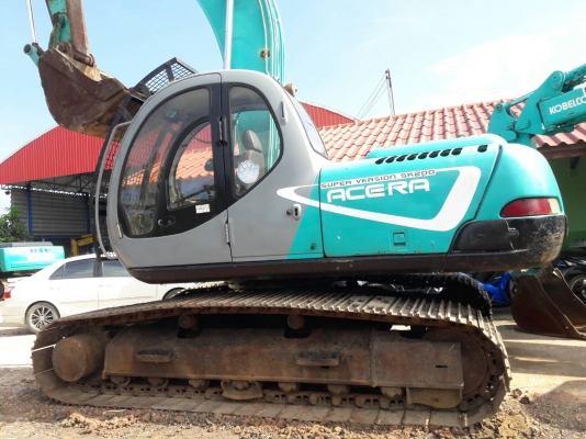 ขายKOBELCO SK200-2  มาร์คไฟว์  เก่าญี่ปุ่นแท้  เดิมๆๆ  6,XXX  ชั่วโมง  มีลายแย๊ก  สภาพสวย พร้อมใช้  โทร  089-3818694  ดวงนภา