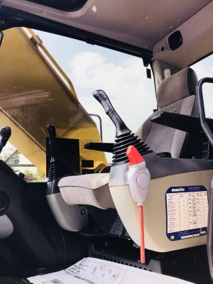 ขายค่ะ!! KOMATSU PC200-8M0ไมล์ 6,900ชม. รถสวย พร้อมใช้งาน