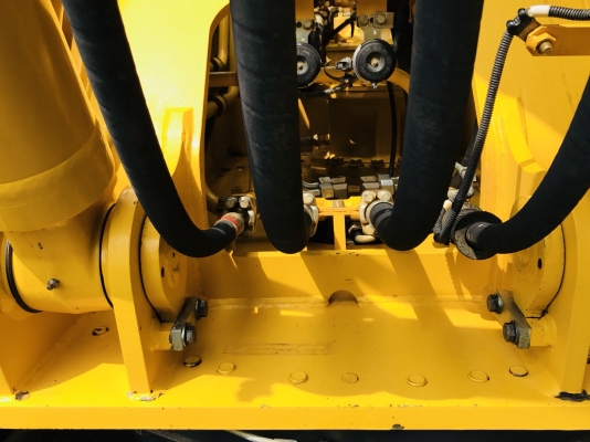 ขายค่ะ!! KOMATSU PC200-8M0ไมล์ 6,900ชม. รถสวย พร้อมใช้งาน