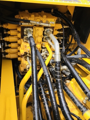 ขายค่ะ!! KOMATSU PC200-8M0ไมล์ 6,900ชม. รถสวย พร้อมใช้งาน