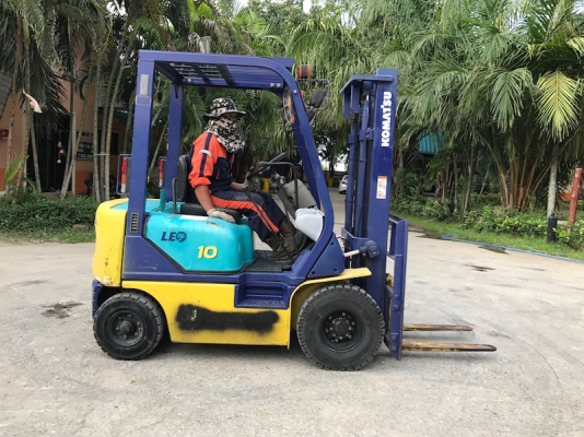 ขายFORKLIFT KOMATSU FG10-16(เสา3เมตร)(1.ตัน) สวยเดิมจากญี่ปุ่น ยังไม่เคยใช้ในไทย 115,000เท่านั้น!!