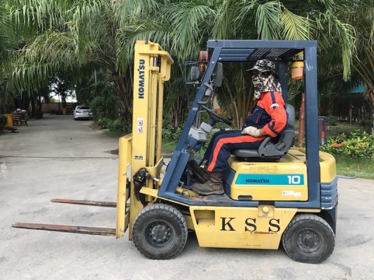 ขายFORKLIFT KOMATSU FG10-15(เสา3เมตร)(1.ตัน) สวยเดิมจากญี่ปุ่น ยังไม่เคยใช้ในไทย 115,000เท่านั้น!!